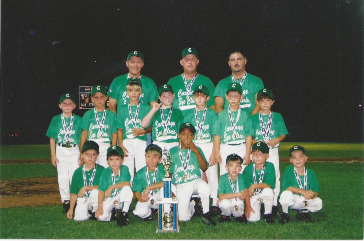 Minshew (second from the left, standing) gained a new mindset when he missed All-Stars. Photo Courtesy: Minshew Family