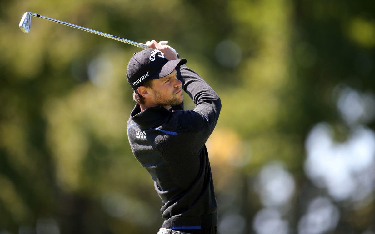 Thomas Detry plays his shot from the third tee during the third round of the U.S. Open golf tournament at Winged Foot Golf Club - West.