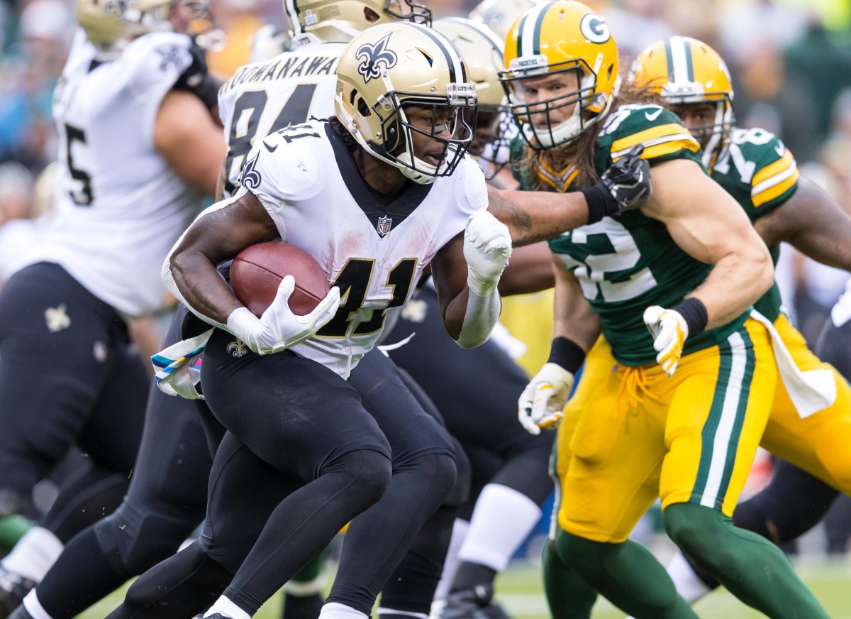 Oct 22, 2017; Green Bay, WI, USA; New Orleans Saints running back Alvin Kamara (41) during the game against the Green Bay Packers at Lambeau Field. Mandatory Credit: Jeff Hanisch-USA TODAY