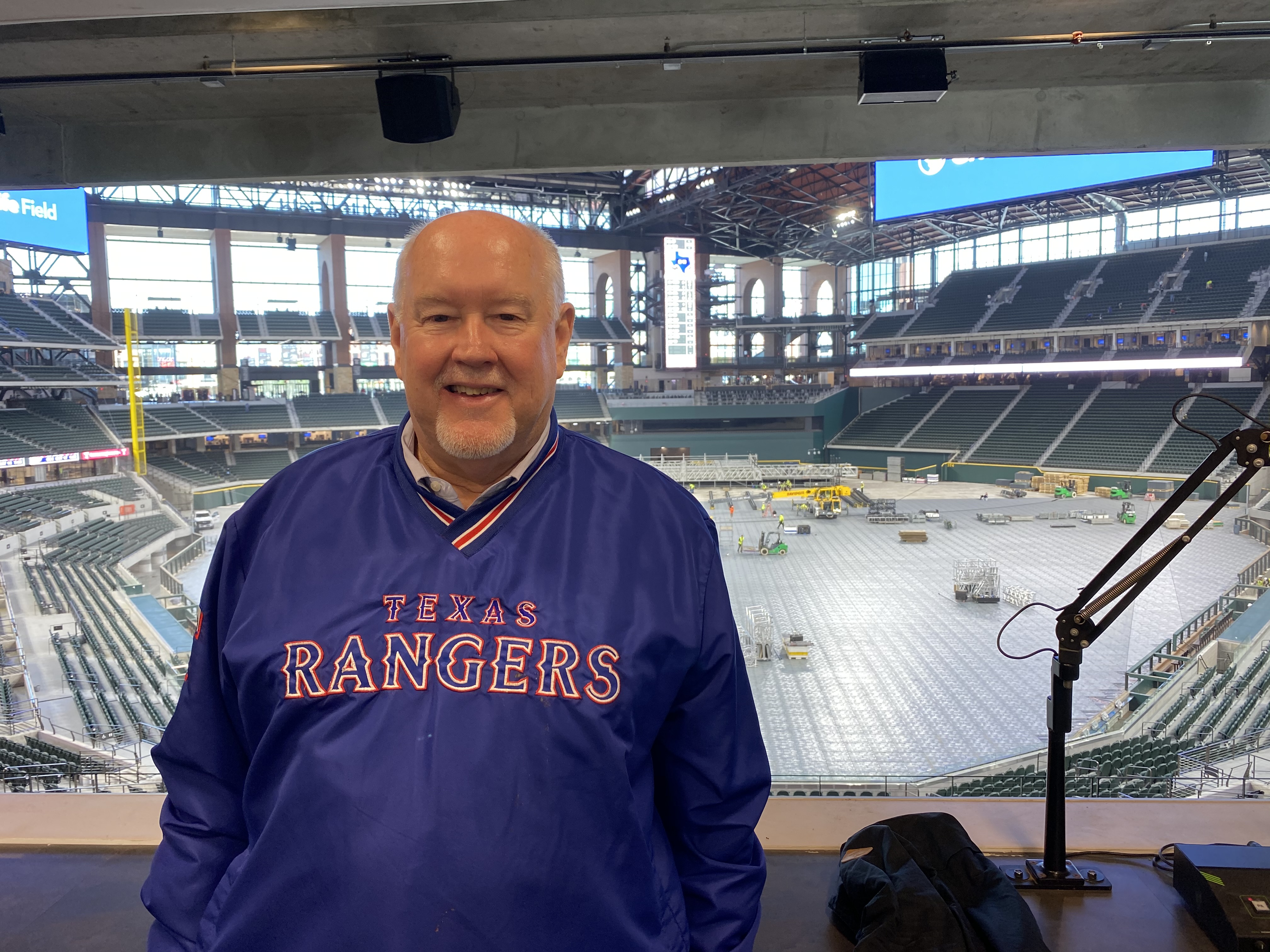 Rangers' PA Man Chuck Set to Announce His 3,000th Consecutive