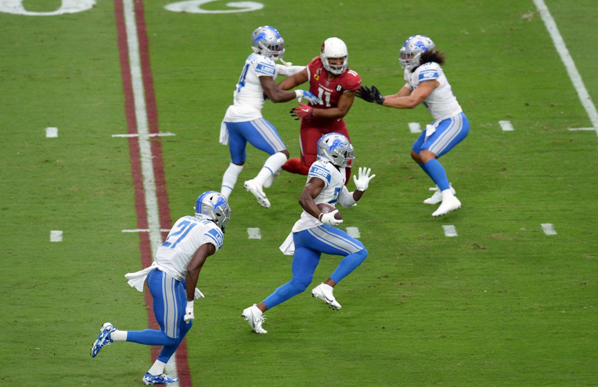 Detroit Lions running back Adrian Peterson