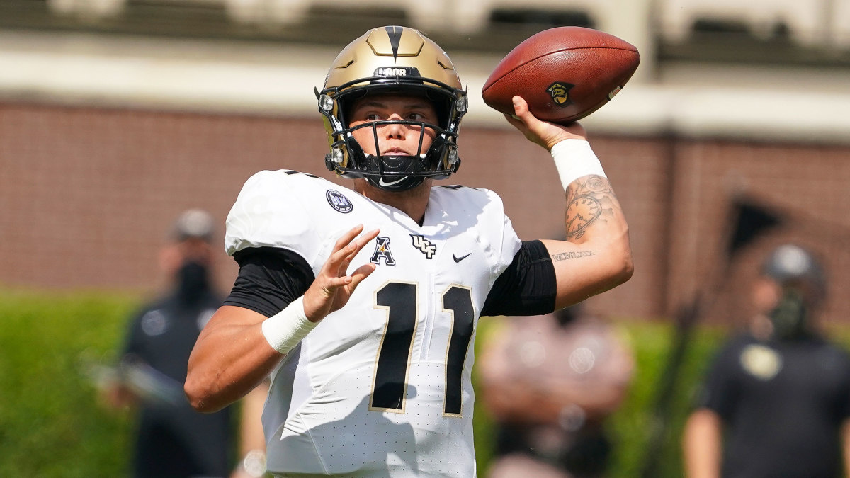 UCF quarterback Dillon Gabriel