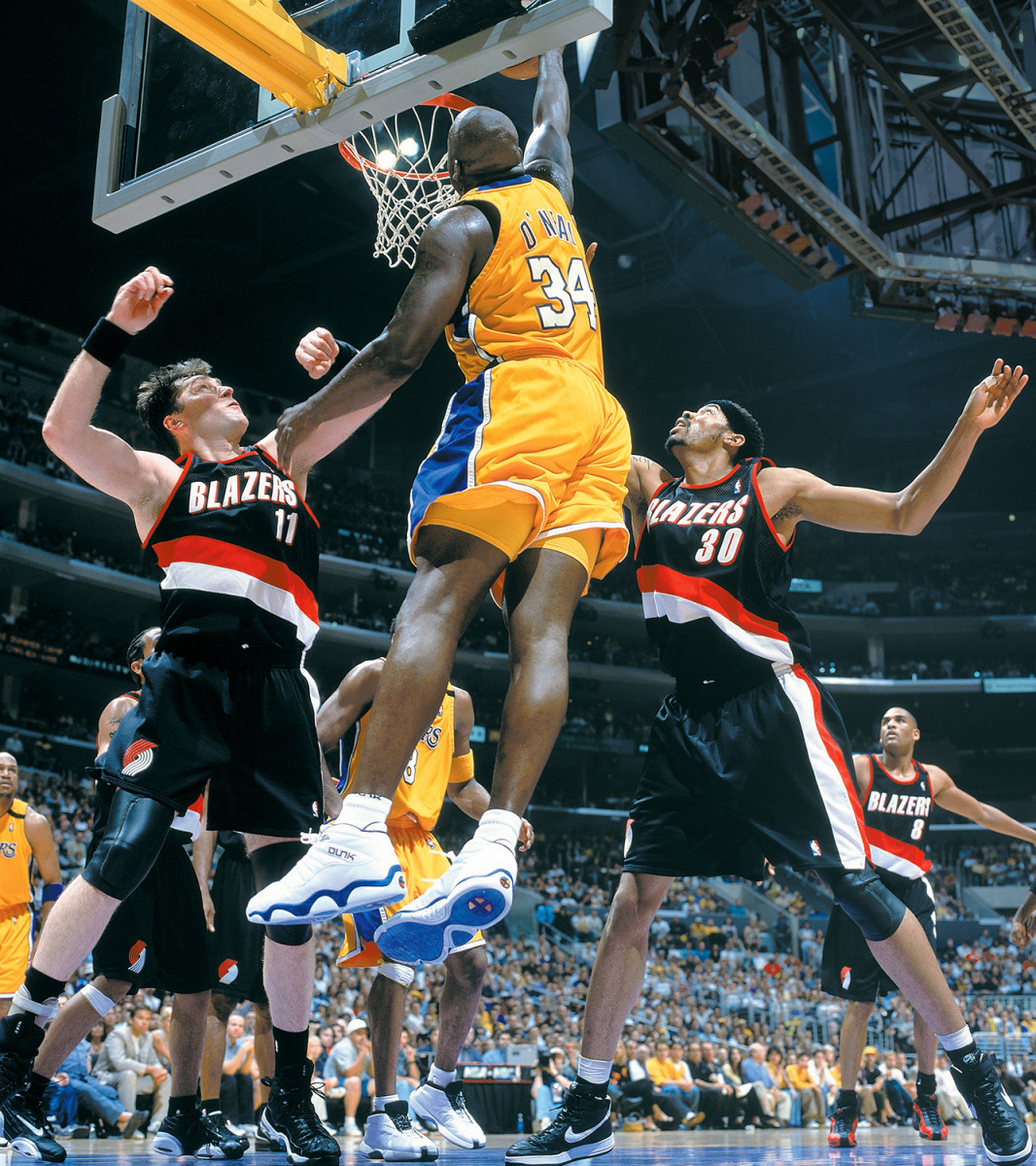 Shaq required an enemy. Sabonis (left) and Wallace (right) fit the bill.