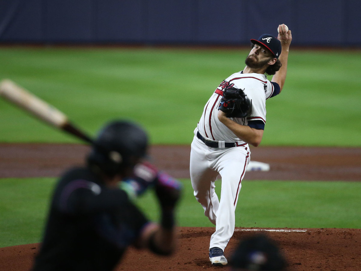 Ian Anderson throwing