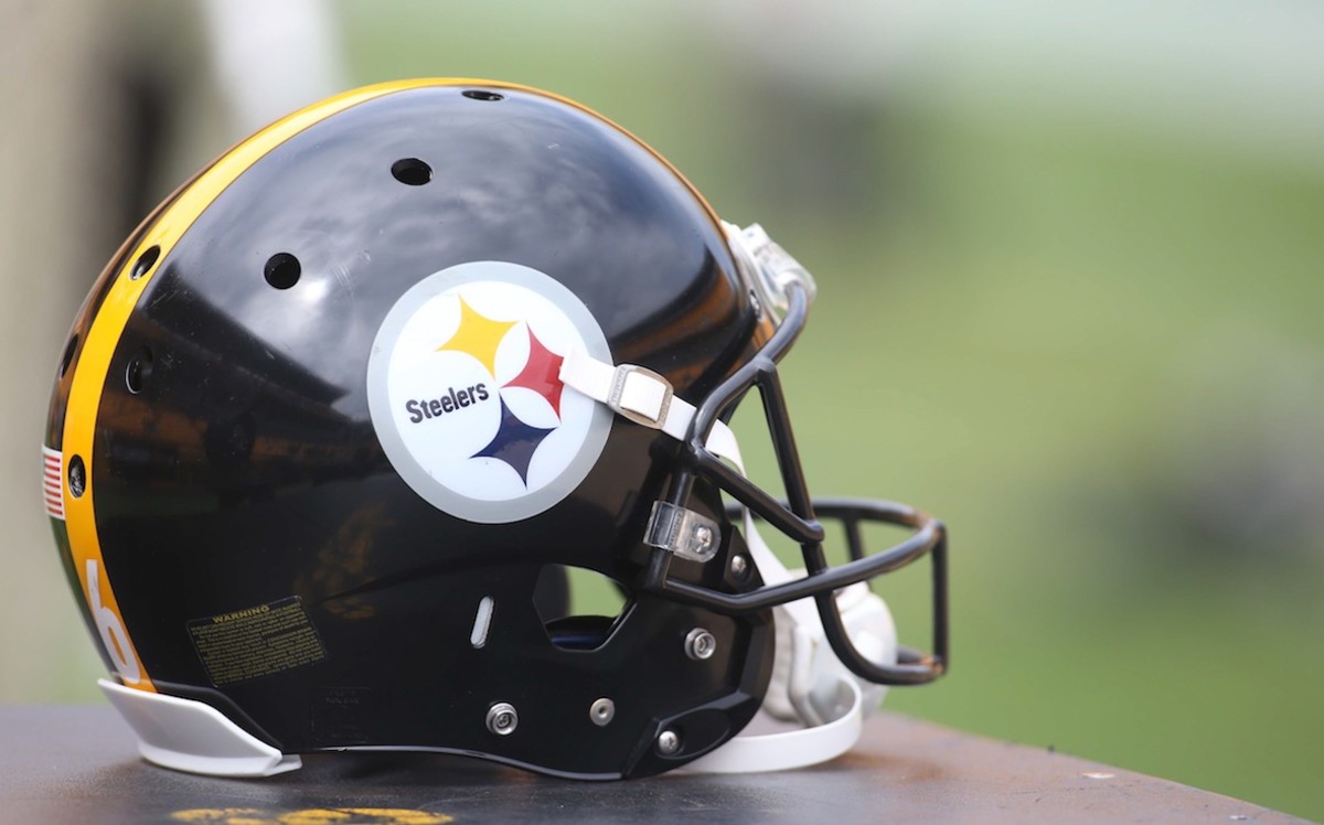 Longtime Pittsburgh Steelers Lineman, Broadcaster Diagnosed With ALS ...