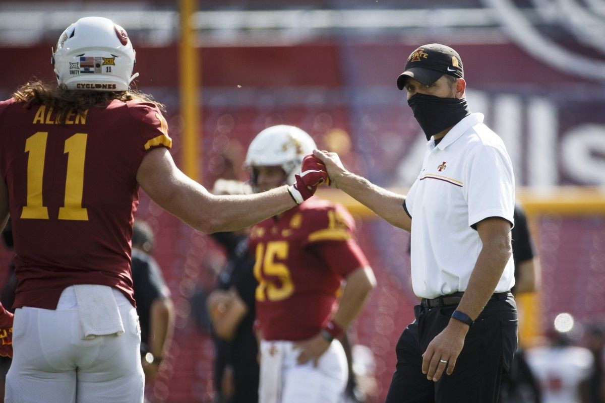 Iowa State head coach Matt Campbell congratulates tight end Chase Allen during the 31-15 win over Texas Tech.