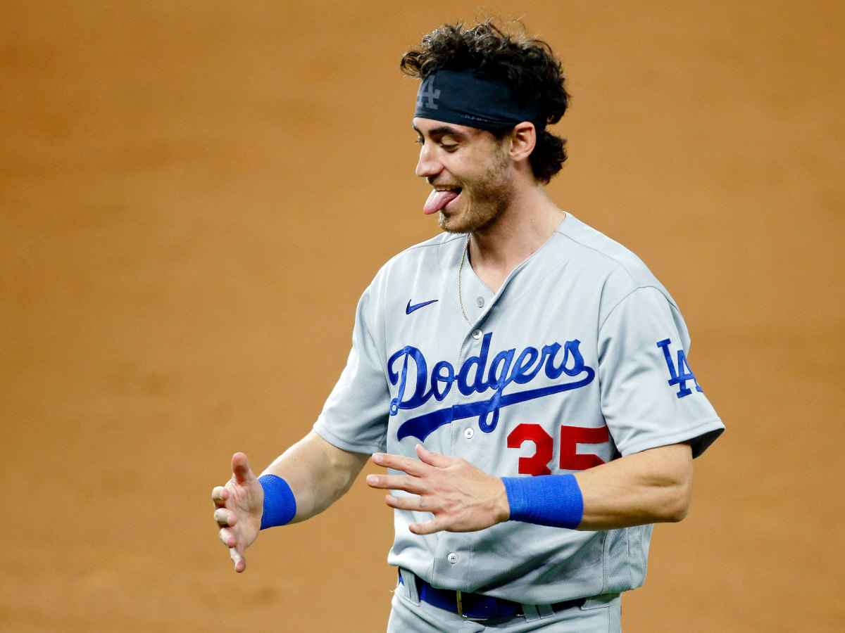 Cody Bellinger celebrating
