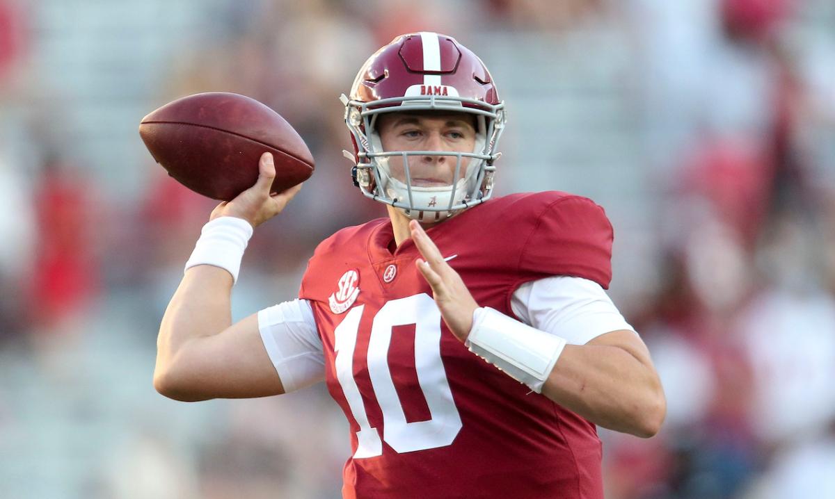 Game Prediction 3 Bulldogs at 2 Alabama Crimson Tide