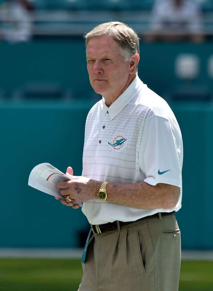 Former Dolphins quarterback Bob Griese observes the team prior to a 2018 game against the Titans.