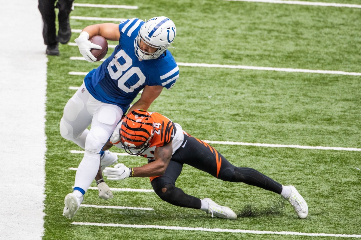 Indianapolis Colts tight end Trey Burton makes a reception in Sunday's 31-27 home win over the Cincinnati Bengals.