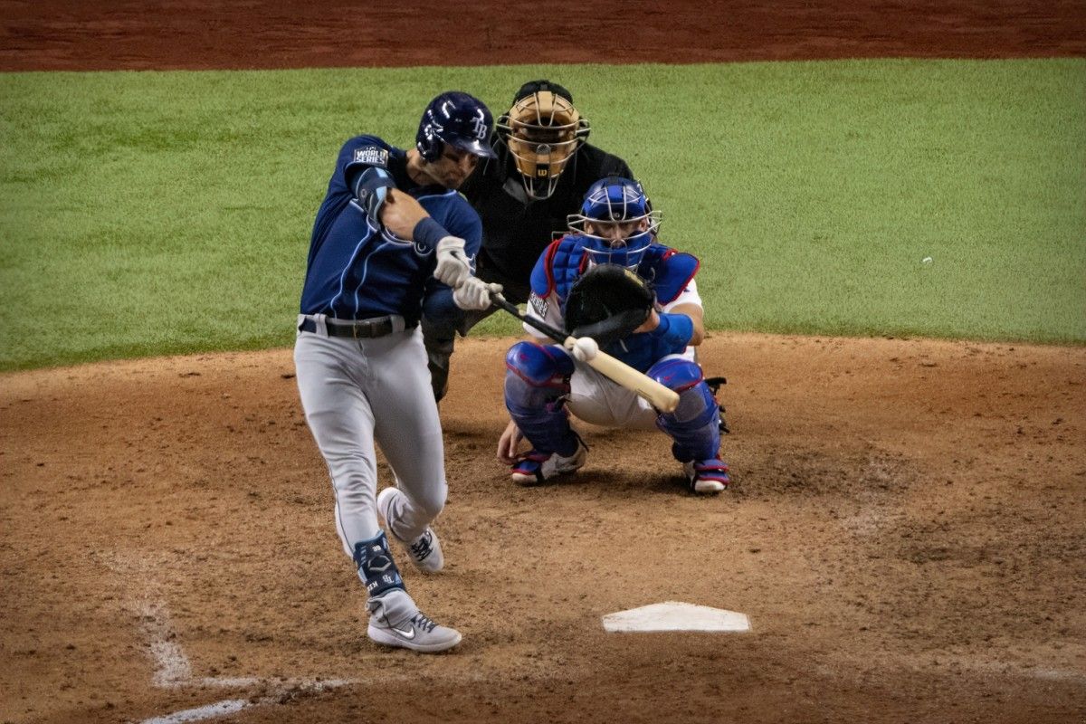Tampa Bay Rays center fielder Kevin Kiermaier (39) hits a single and drives in a run against the Los Angeles Dodgers during the seventh inning. (Jerome Miron-USA TODAY Sports)