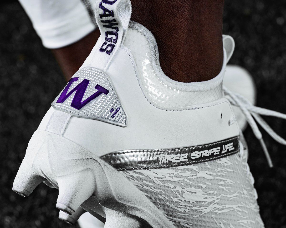 The shoes.