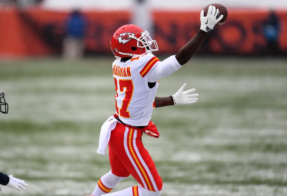 Oct 25, 2020; Denver, Colorado, USA; Kansas City Chiefs wide receiver Mecole Hardman (17) catches a pass in the first quarter against the Kansas City Chiefs at Empower Field at Mile High. Mandatory Credit: Ron Chenoy-USA TODAY Sports