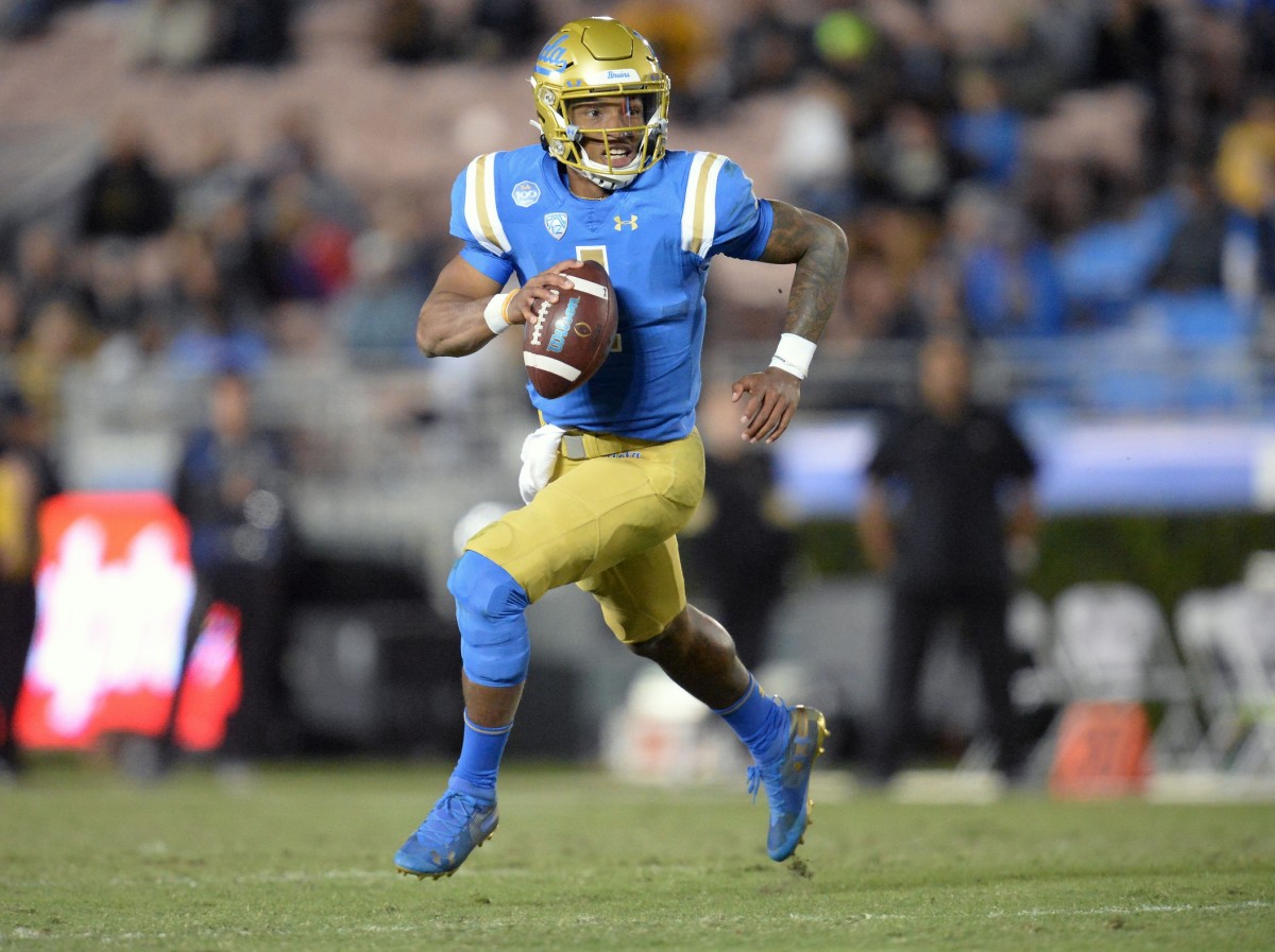 November 2, 2019; Pasadena, CA, USA; UCLA Bruins quarterback Dorian Thompson-Robinson (1) moves out to pass against the Colorado Buffaloes during the second half at the Rose Bowl.