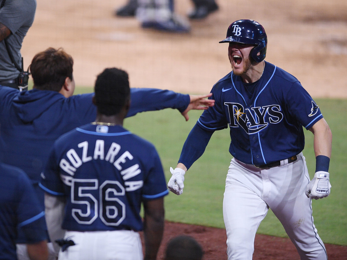 Mike Brosseau celebrating