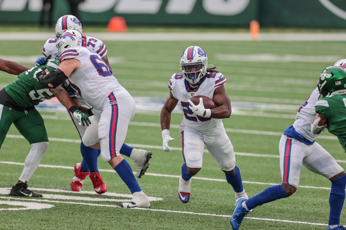 Oct 25, 2020; East Rutherford, New Jersey, USA; Buffalo Bills running back Zack Moss (20) carries the ball during the second half against the New York Jets at MetLife Stadium.