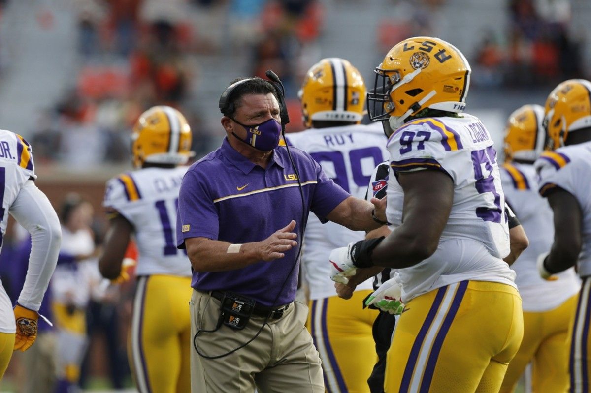 LSU Football Coach Ed Orgeron Hoping To See Return Of Key Seniors In 2021 Sports Illustrated 