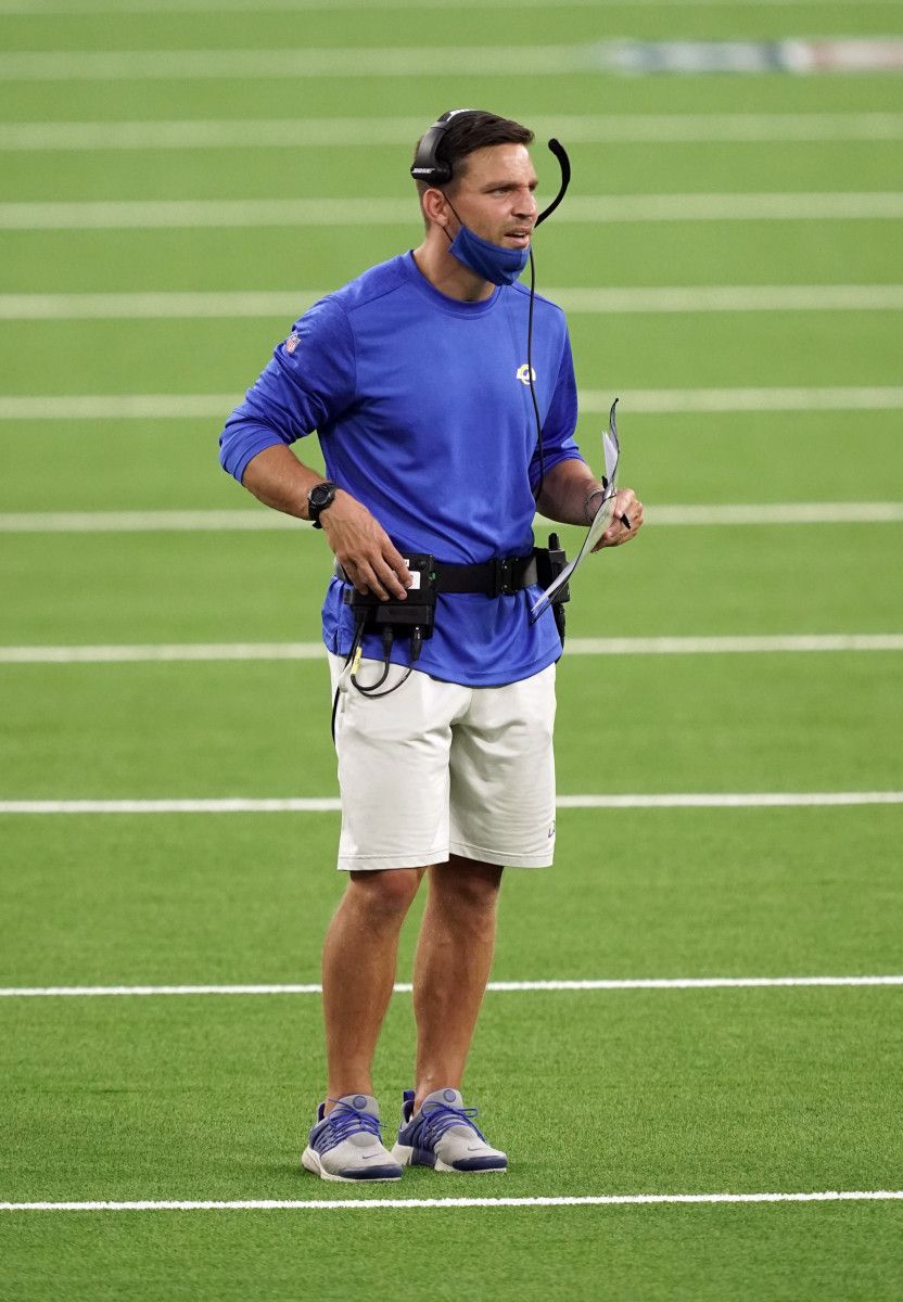 Los Angeles Rams outside linebackers coach Chris Shula (USA Today)