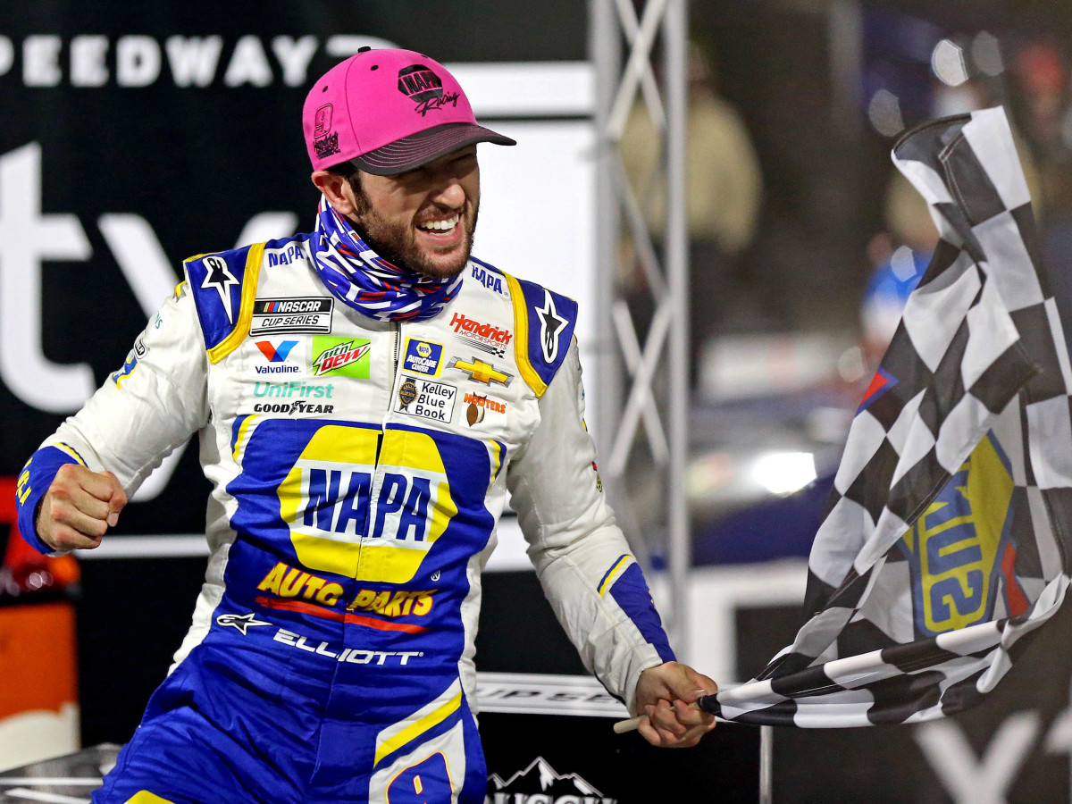 Chase Elliott cruises into NASCAR championship - Sports Illustrated