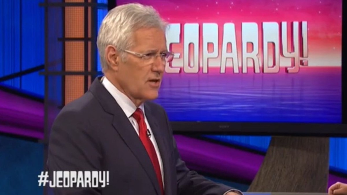Ex-Cal Star Aaron Rodgers Chimes In on Ode to Alex Trebek