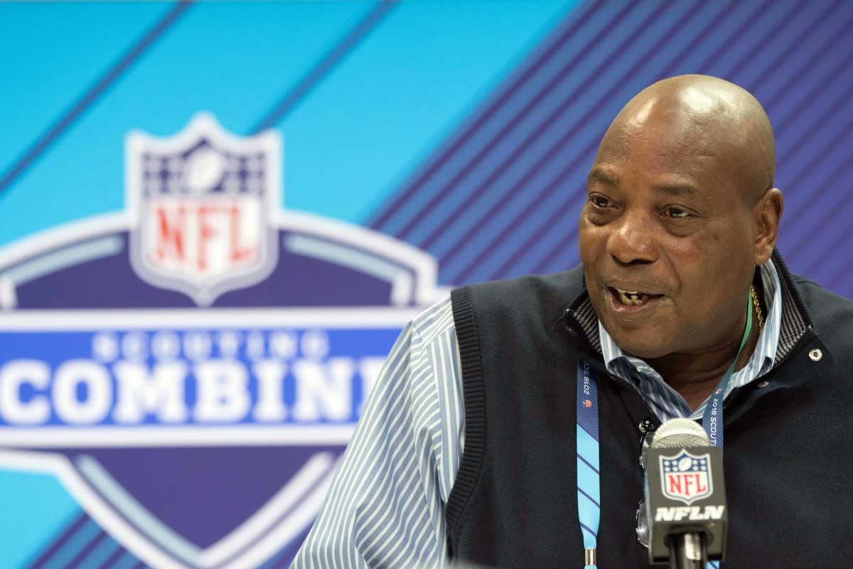 Former Browns tight end Ozzie Newsome speaks to the media during the 2018 NFL Combine. He served as general manager of the Ravens at the time.