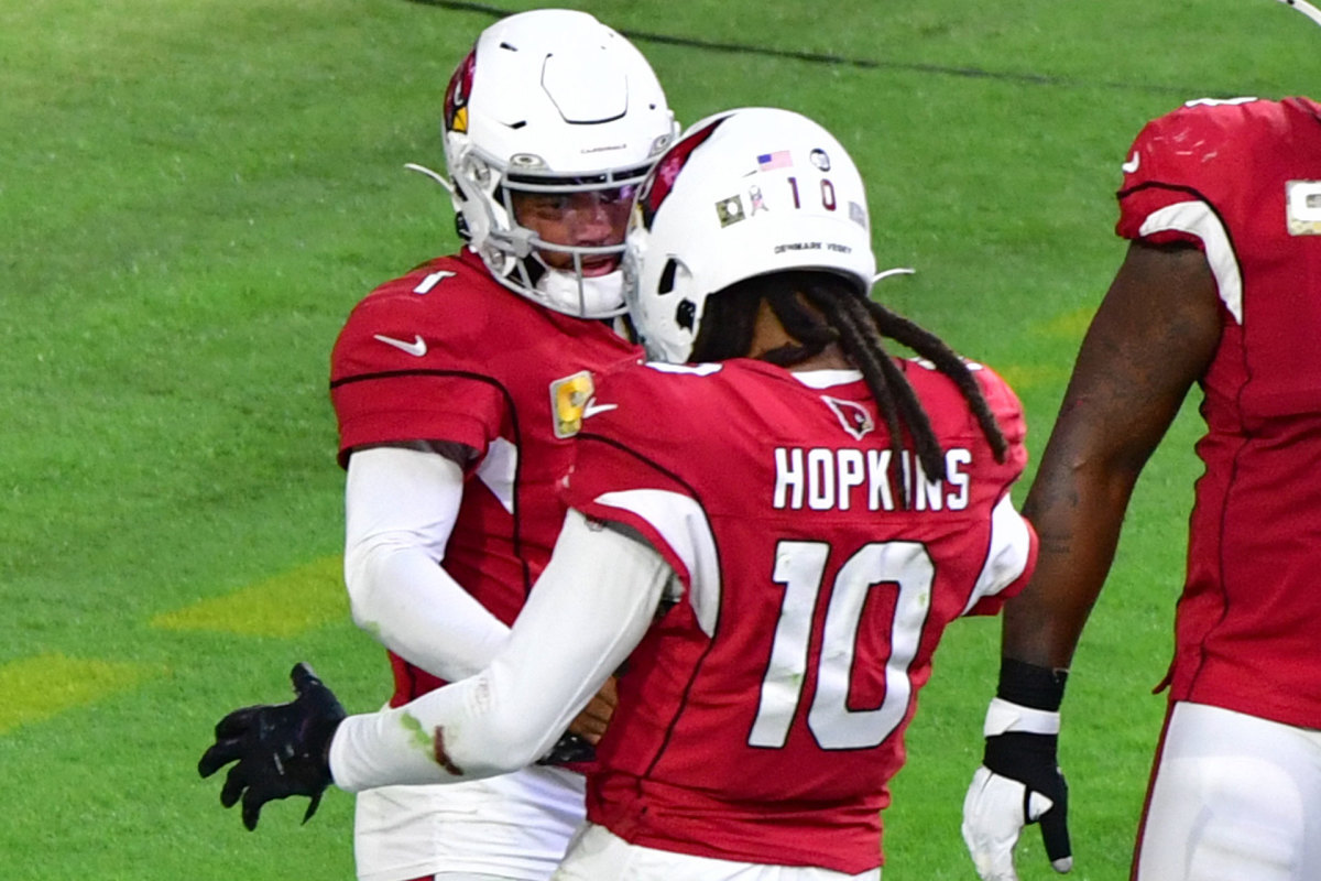 Arizona Cardinals quarterback Kyler Murray (1) celebrates with wide receiver DeAndre Hopkins (10) after scoring a touchdown during the second half against the Miami Dolphins at State Farm Stadium.