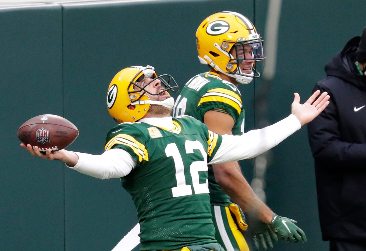 Aaron Rodgers celebrates a Green Bay Packers touchdown.