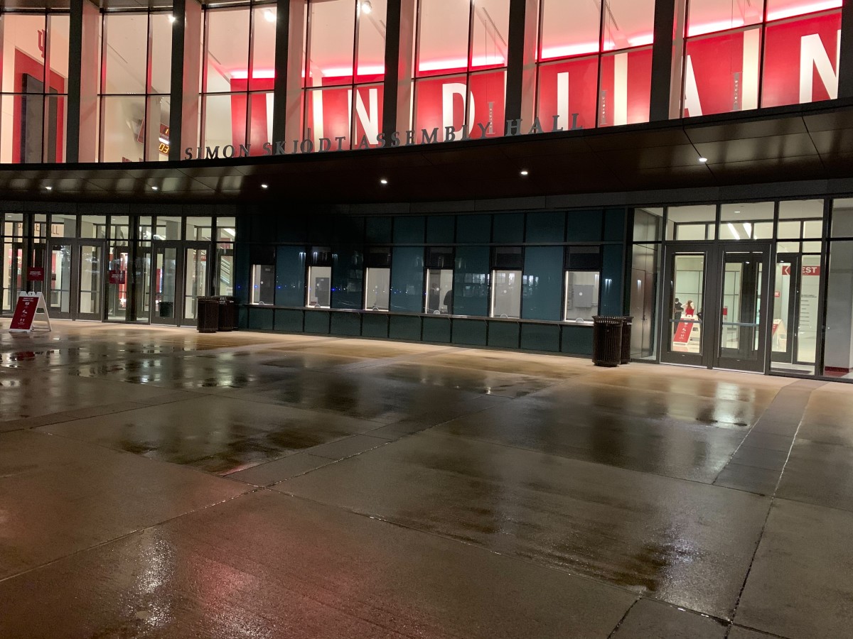 No lines at the will call windows at Assembly Hall.