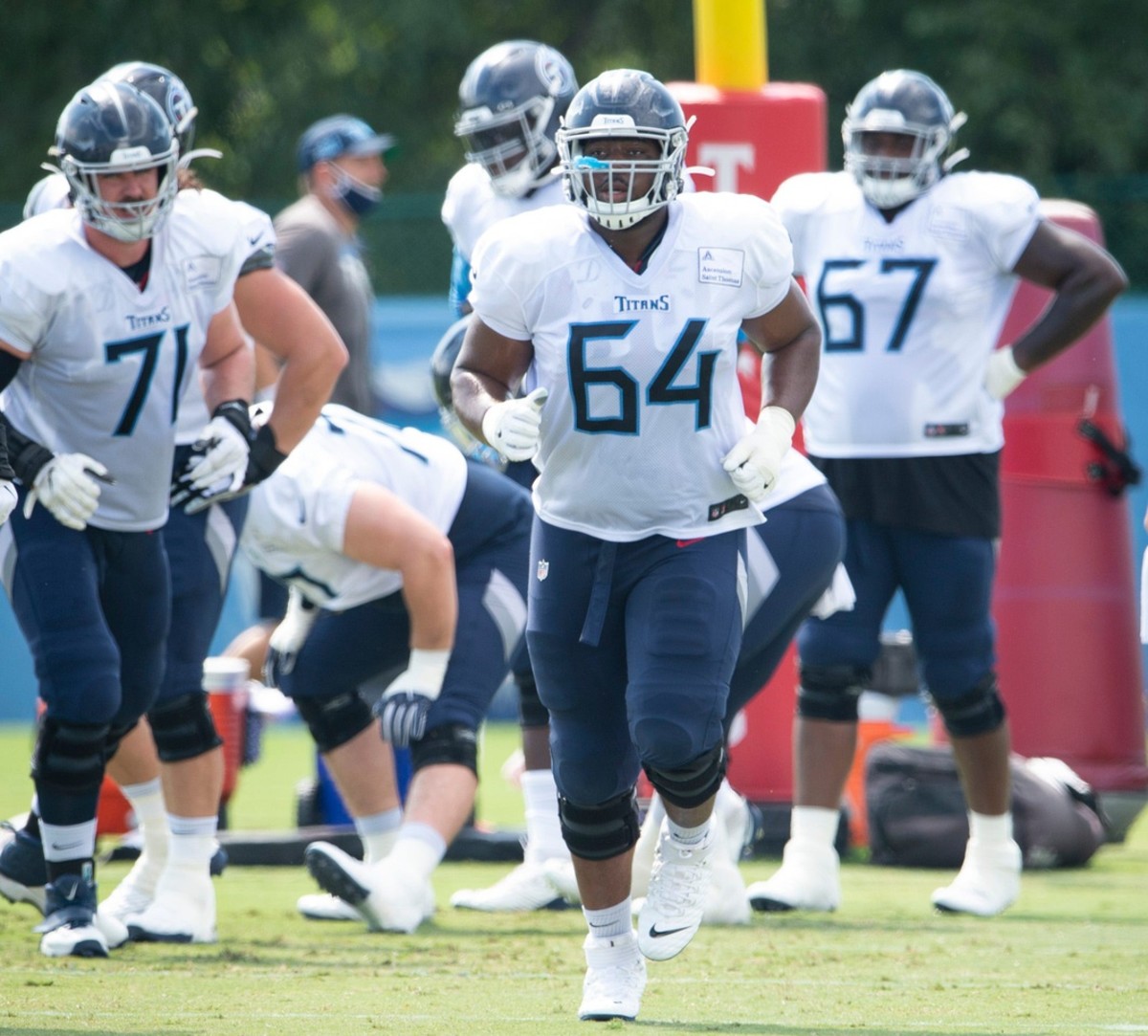 Tennessee Titans offensive guard Nate Davis (64) has been the only O-line member without an injury issue since Week 1.