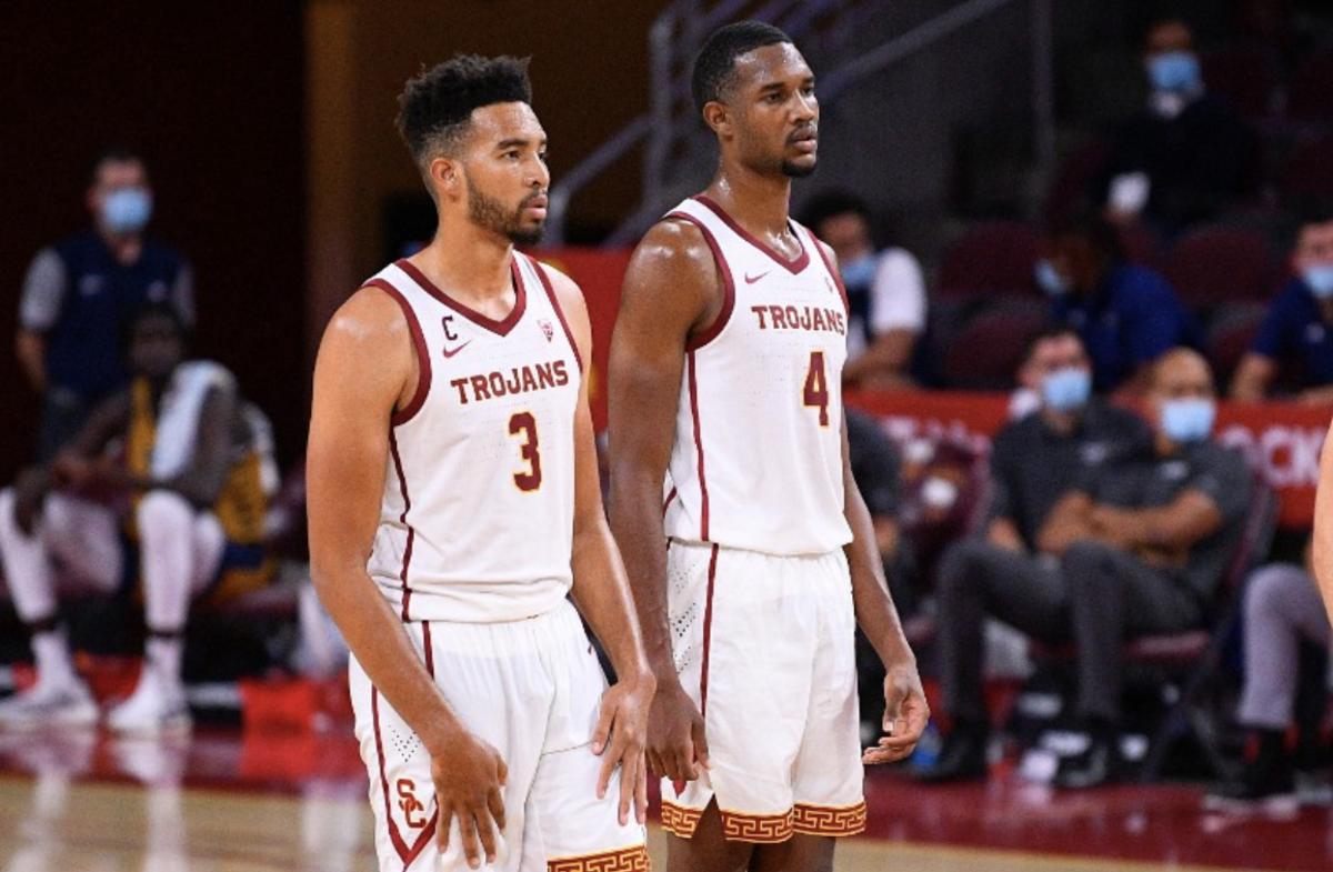 USC's Comeback Falls Short in First Loss of the Season to UConn