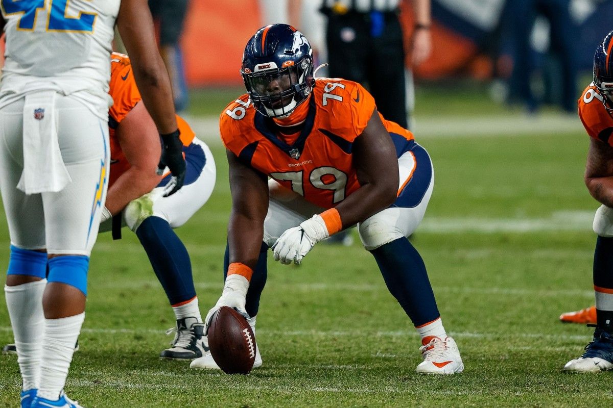 Denver Broncos center Lloyd Cushenberry III (79) in the fourth quarter against the Los Angeles Chargers at Empower Field at Mile High.