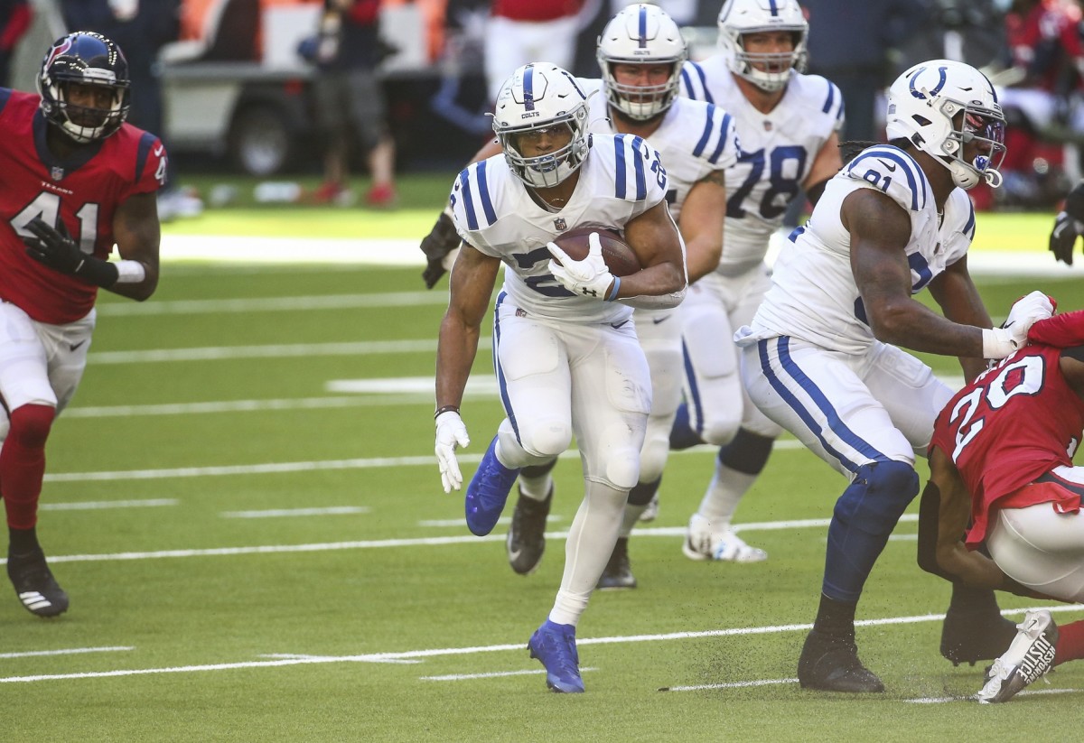 Indianapolis Colts rookie running back Jonathan Taylor had 91 yards rushing as well as a 39-yard TD reception in Sunday's 26-20 road win over the Houston Texans at NRG Stadium.