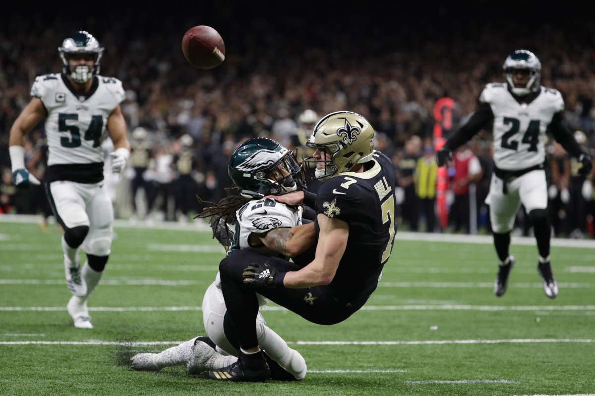 Jan 13, 2019; New Orleans, LA, USA; Philadelphia Eagles free safety Avonte Maddox (29) breaks up a pass intended for New Orleans Saints quarterback Taysom Hill (7) during the third quarter of a NFC Divisional playoff football game at Mercedes-Benz Superdome. Mandatory Credit: Derick E. Hingle-USA TODAY Sports