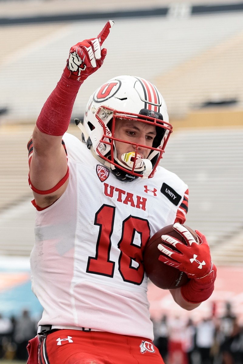 Status of Utah's Tyler Huntley, Zack Moss in question ahead of matchup with  Washington State
