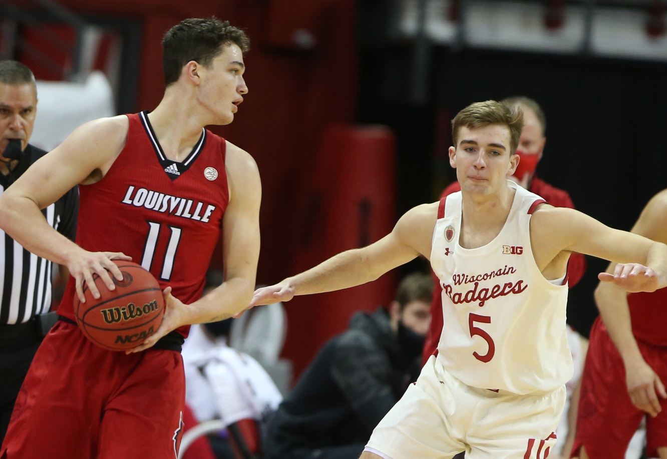 Shorthanded Louisville Routed by Wisconsin for First Loss of Season - Sports Illustrated Louisville Cardinals News, Analysis and More