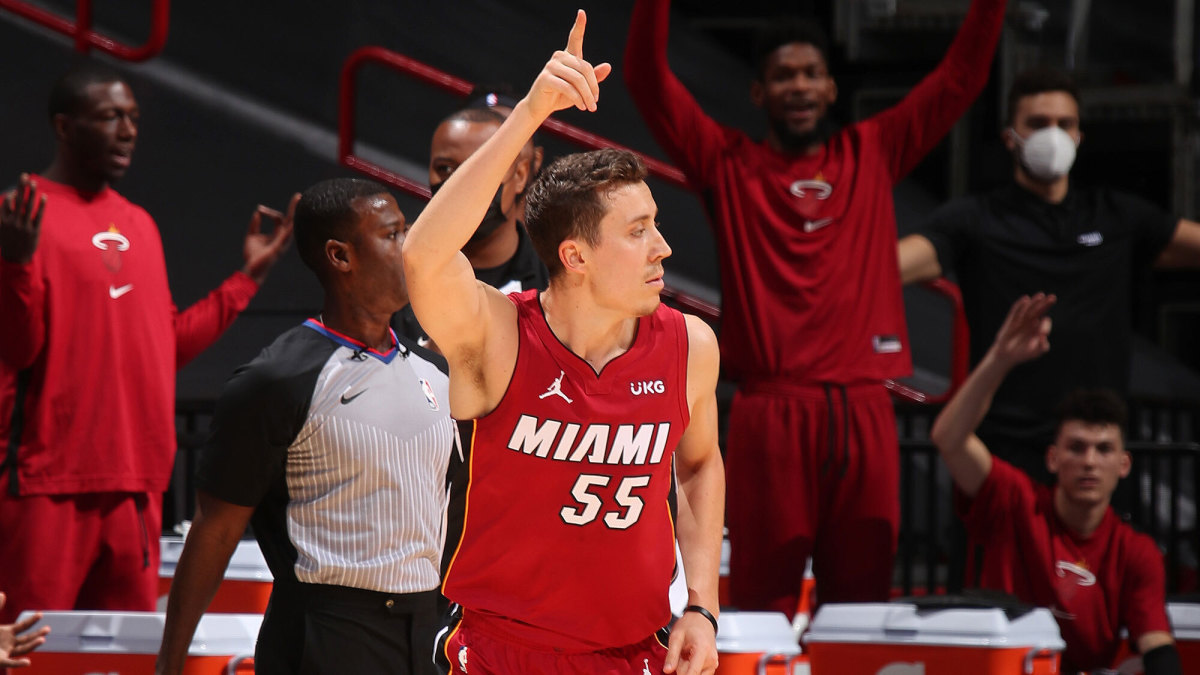 Duncan Robinson's hot shooting lifts Heat over Pelicans - Sports