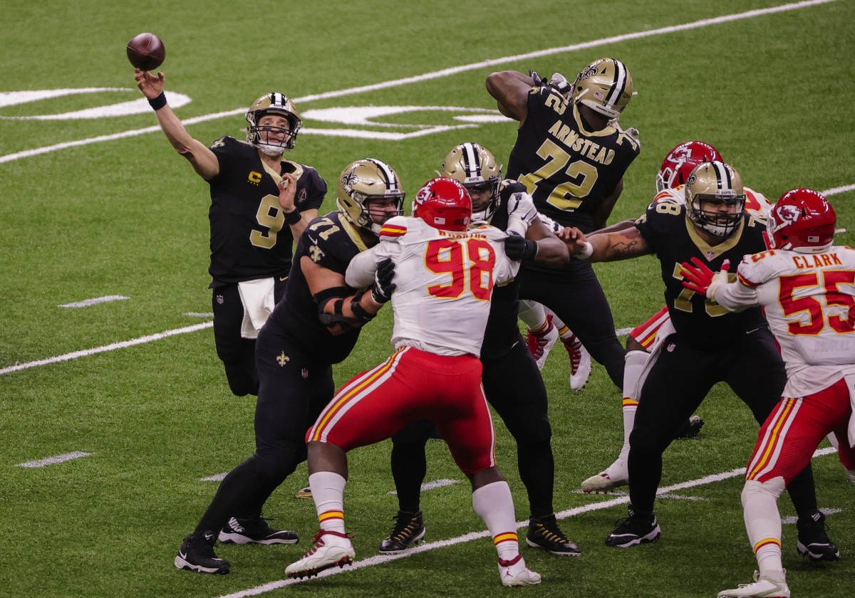 Dec 20, 2020; New Orleans, Louisiana, USA; New Orleans Saints quarterback Drew Brees (9) throws against the Kansas City Chiefs during the second half at the Mercedes-Benz Superdome. Mandatory Credit: Derick E. Hingle-USA TODAY 