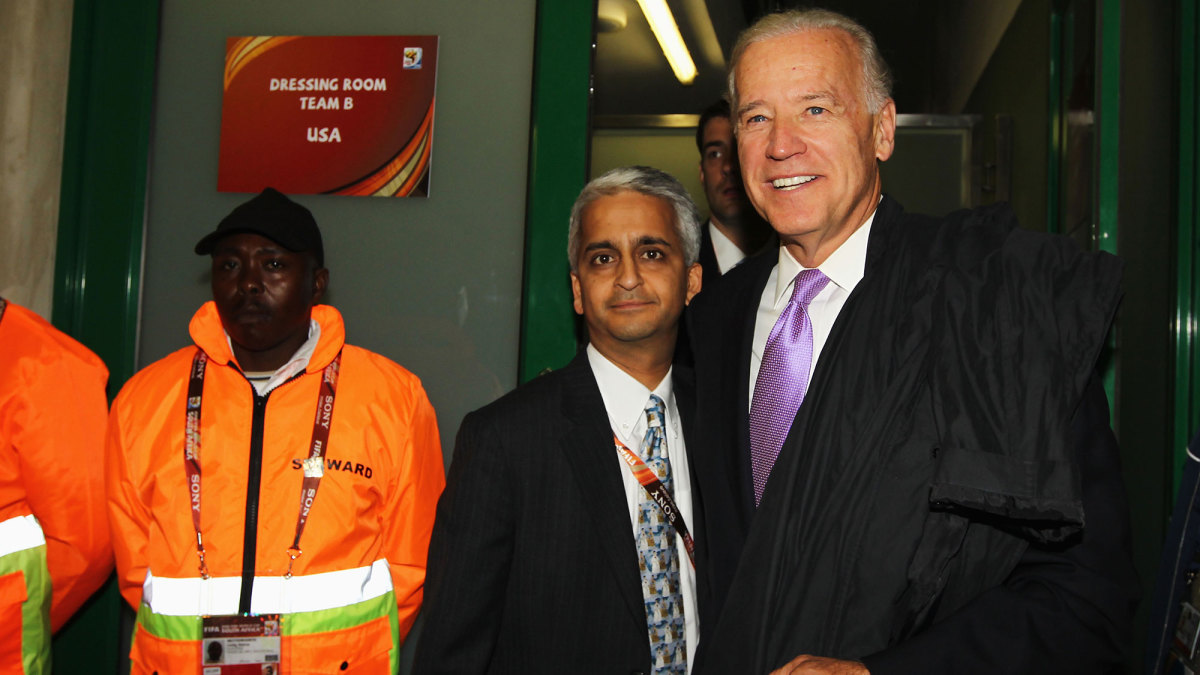 Sunil Gulati and Joe Biden at the 2010 World Cup