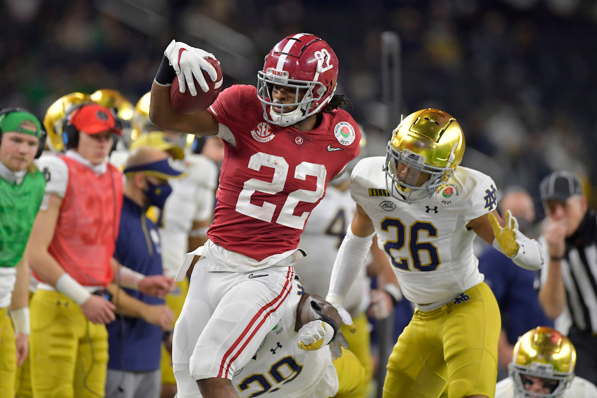 Najee Harris in the Rose Bowl against Notre Dame