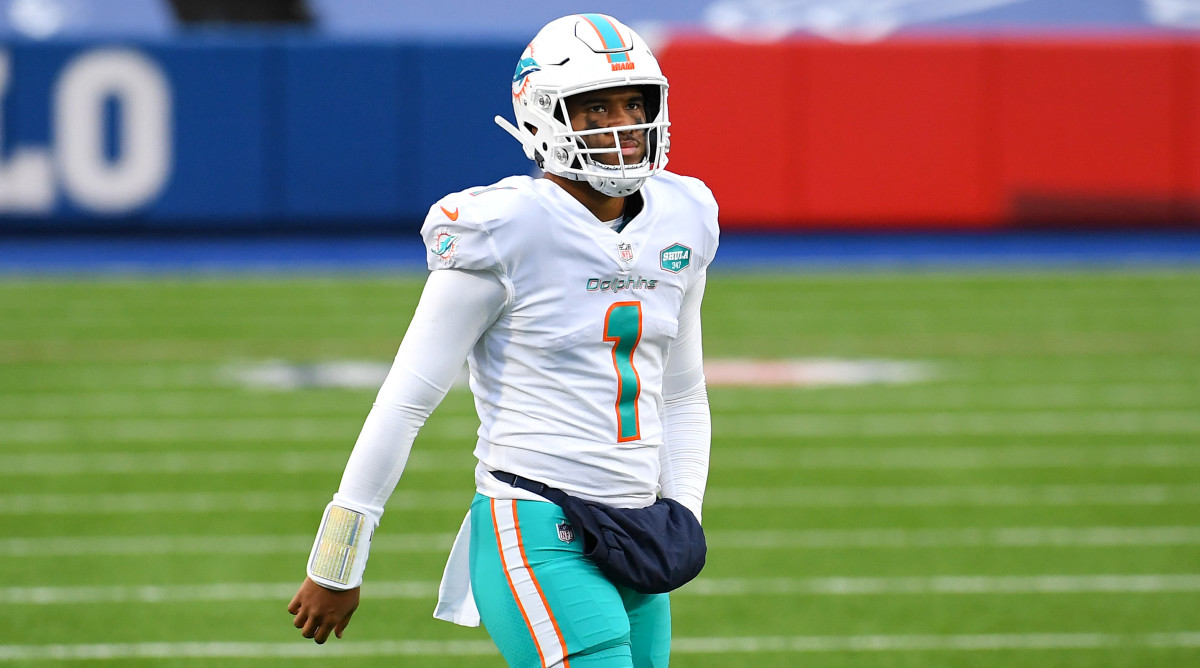 Miami Dolphins quarterback Tua Tagovailoa looks on from the field against the Buffalo Bills during the third quarter at Bills Stadium.