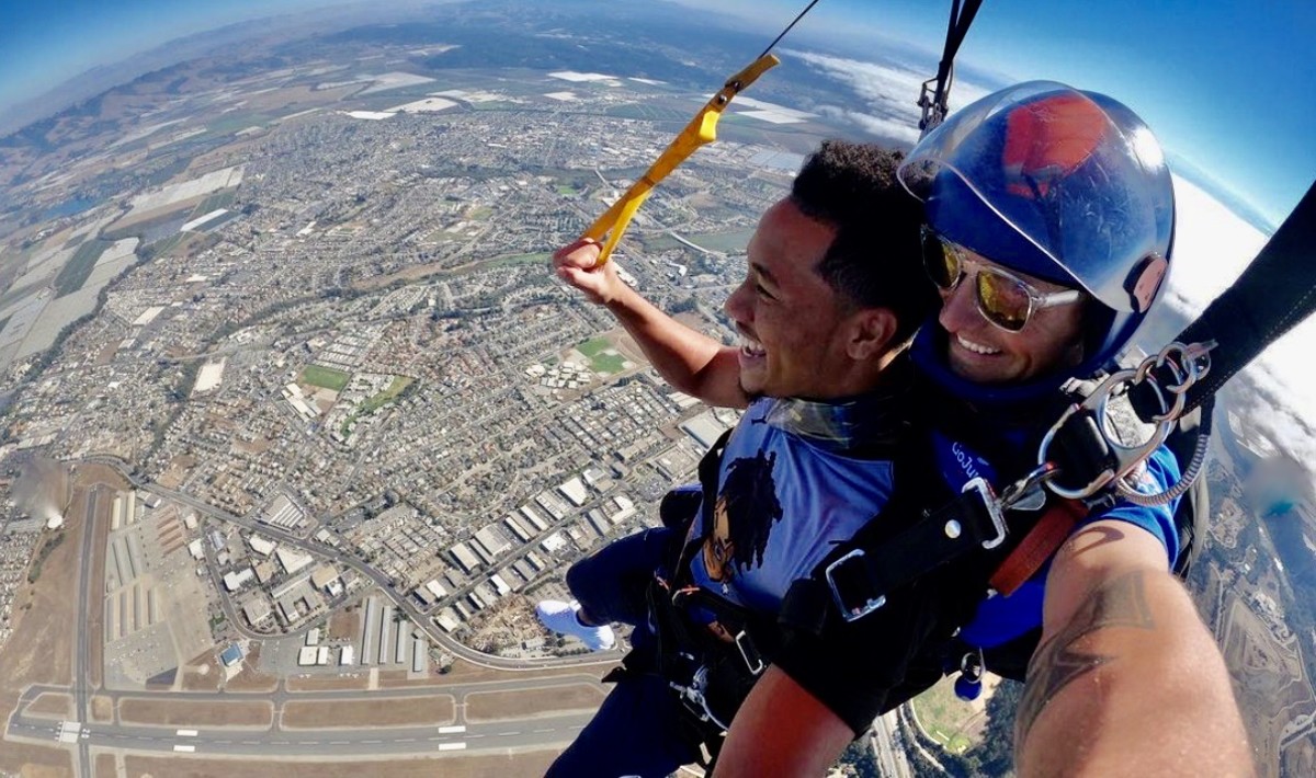 Cal Football: First Skydiving Experience Was a `Super Rush' for Camryn Bynum