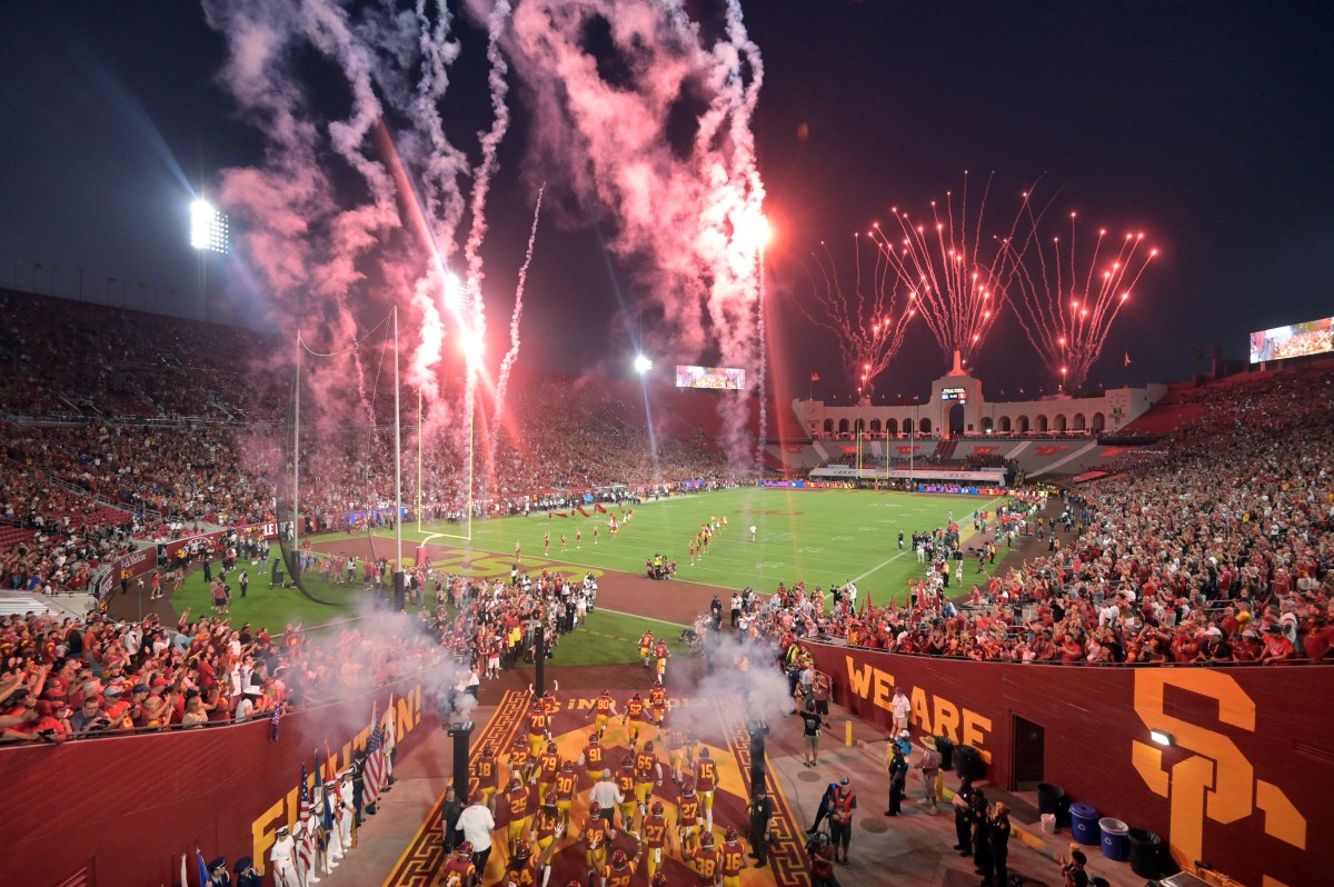 USC Offers Elite 2022 Wide Receiver Sports Illustrated USC Trojans