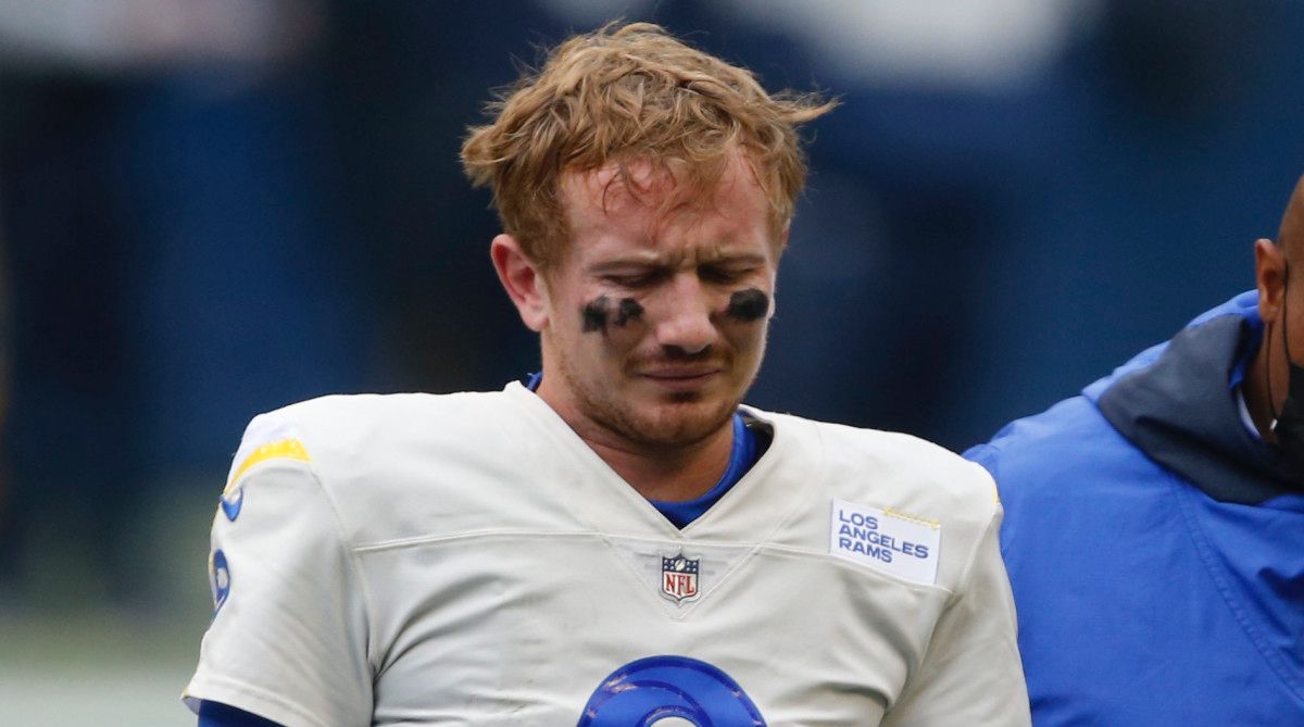 John Wolford injury: Rams QB injures neck, transported to hospital - Vimarsana News