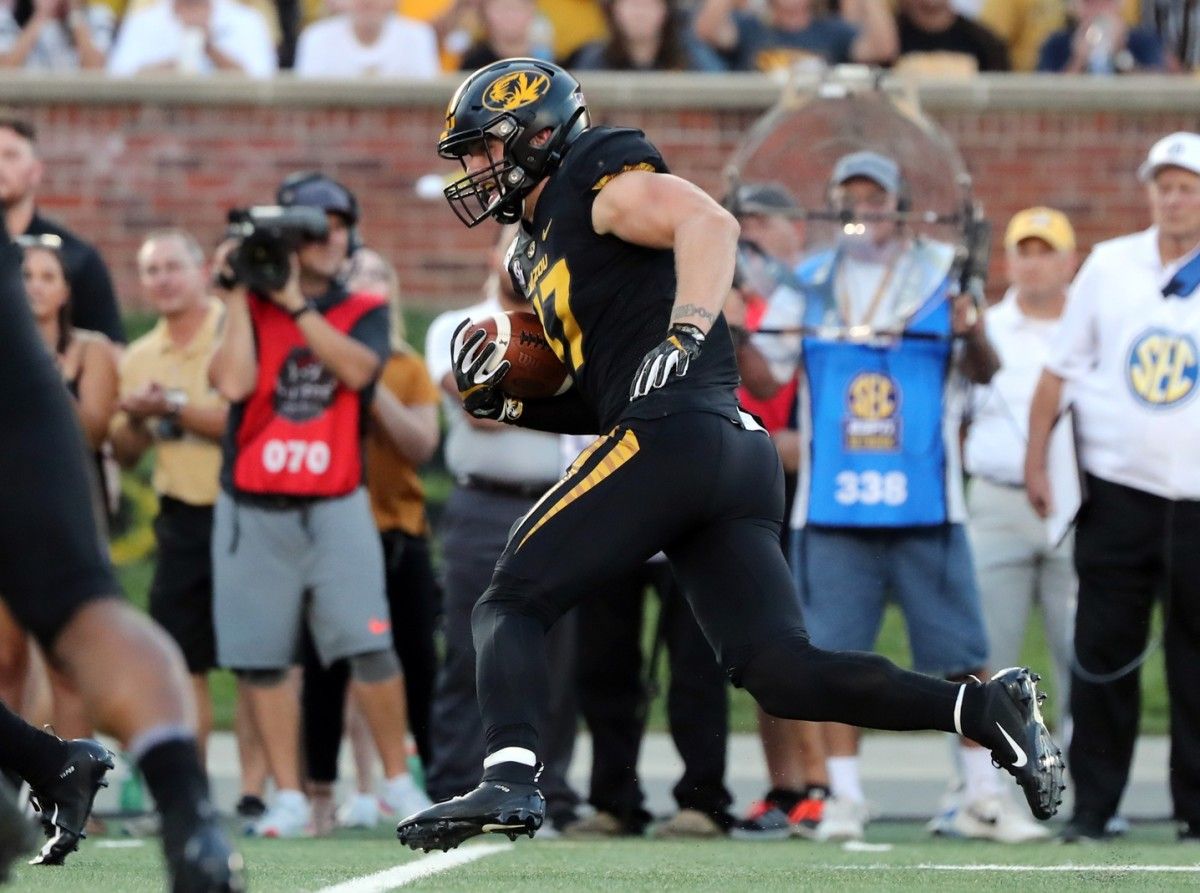 New York Giants Training Camp Preview - LB Cale Garrett - Vimarsana News