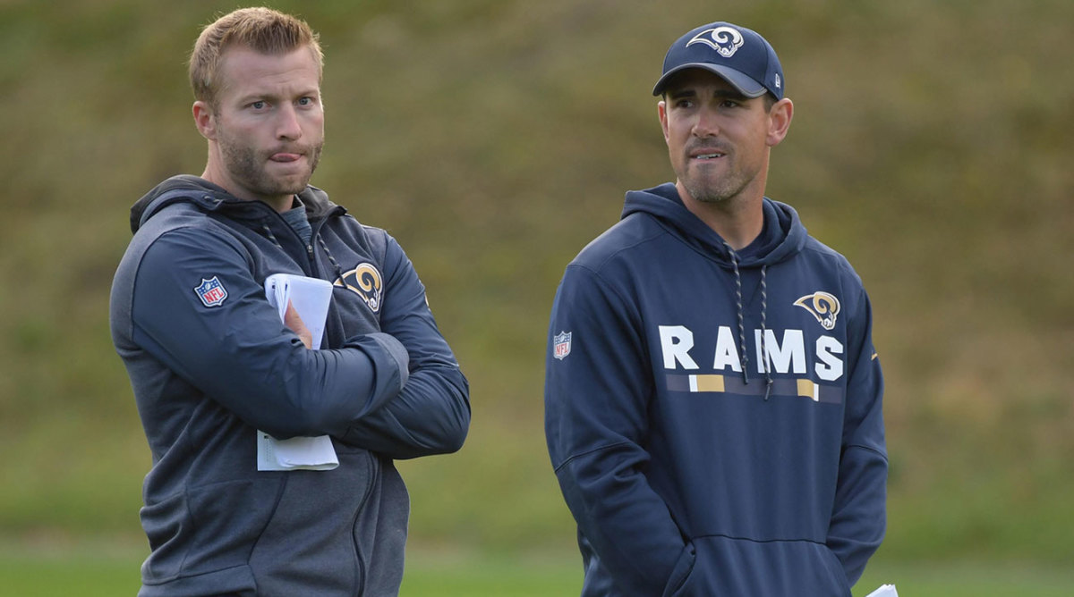 Sean McVay and Matt LaFleur at Rams practice in 2017