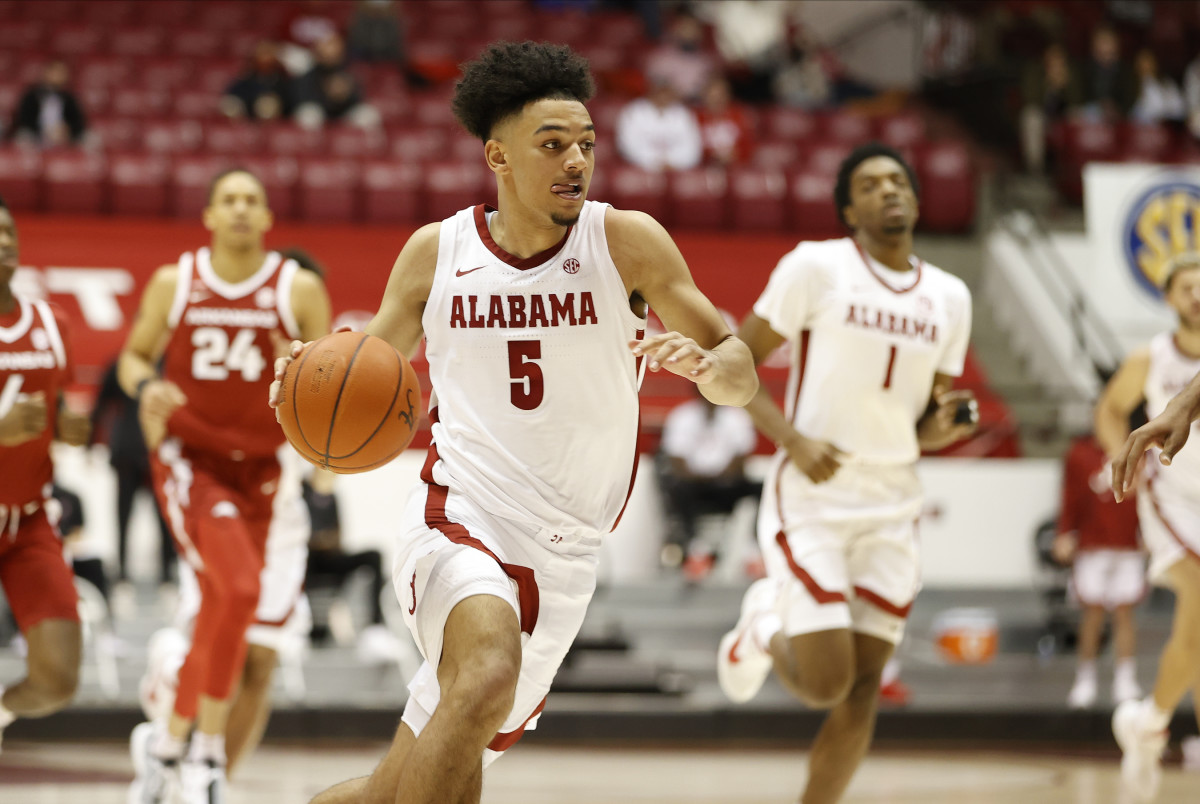January 16, 2021, Alabama basketball guard Jaden Shackelford against Arkansas in Tuscaloosa, AL.