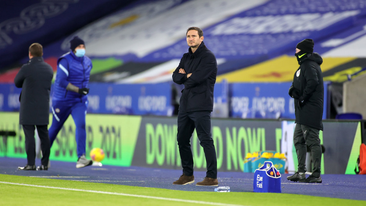 Chelsea manager Frank Lampard is in trouble