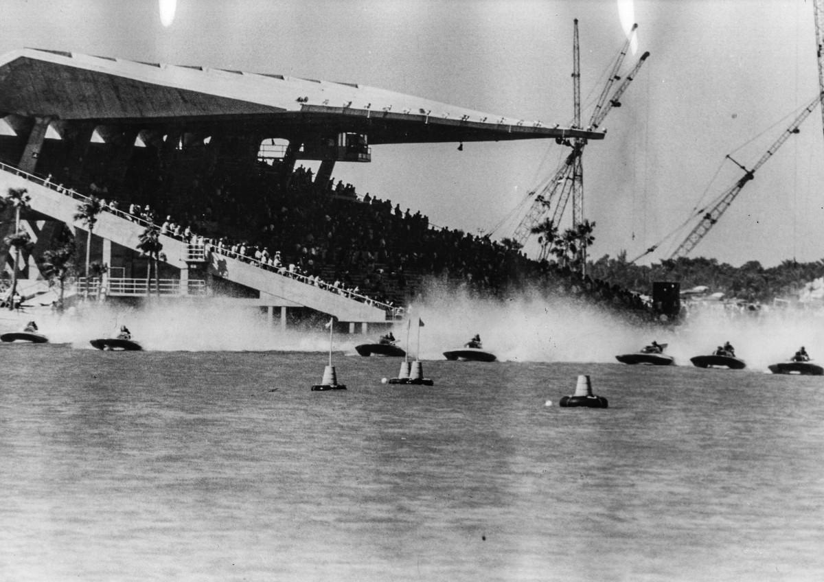 Miami Marine Stadium, at the height of its attention, circa 1960s.