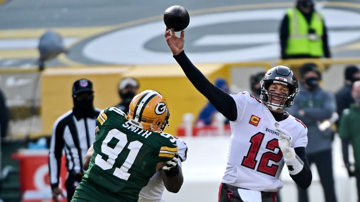 Tom Brady, Buccaneers end first half vs Packers with last-second