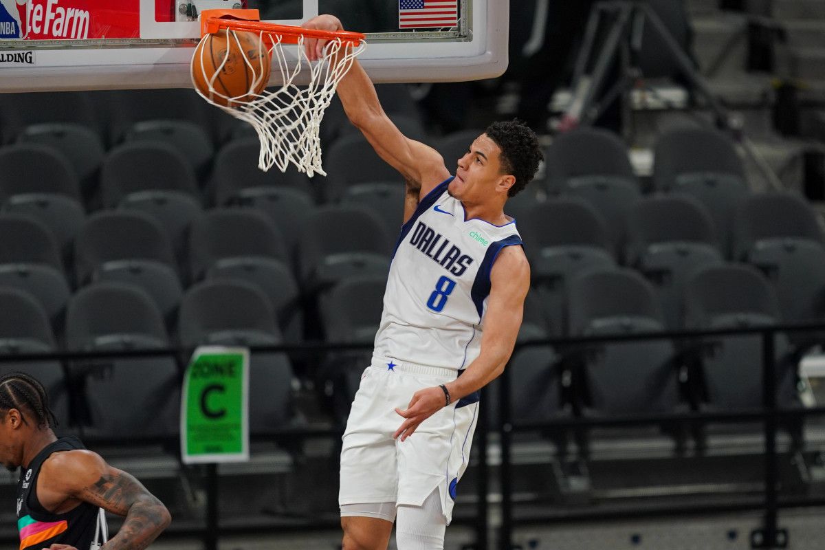 Mavs' Rookie Report: Green Continues to Improve - Vimarsana News